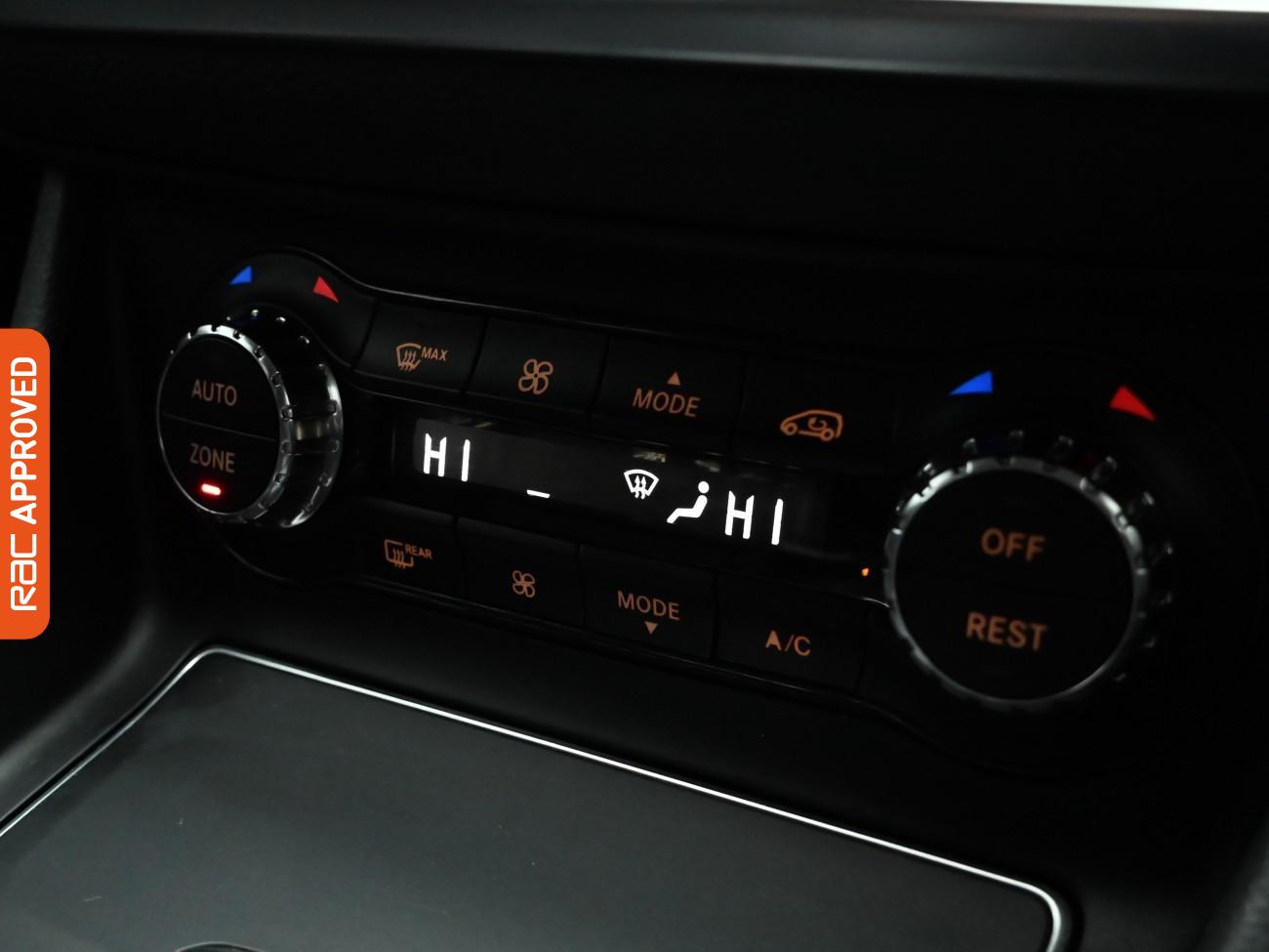 Used Mercedes-Benz GLA 2018 for sale - 76718475: Photo 16