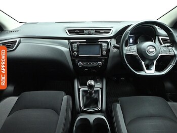 Used Nissan Qashqai 2018 for sale - 77919412: Photo