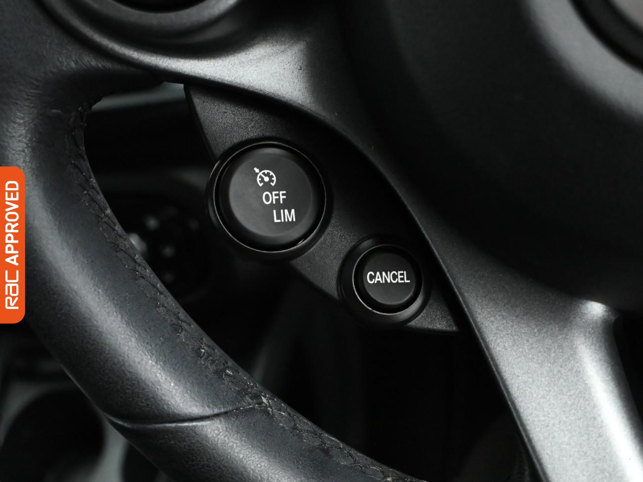 Used smart fortwo 2017 for sale - 76462239: Photo 21