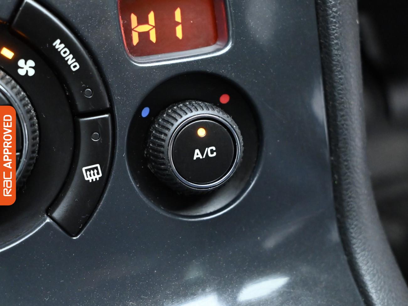 Used Peugeot 3008 2016 for sale - 76495355: Photo 16