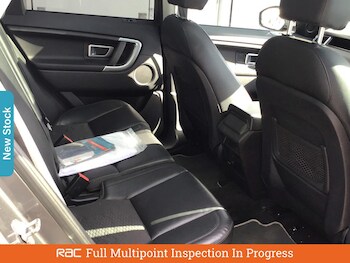 Used Land Rover Discovery Sport 2016 for sale - 76142186: Photo 4