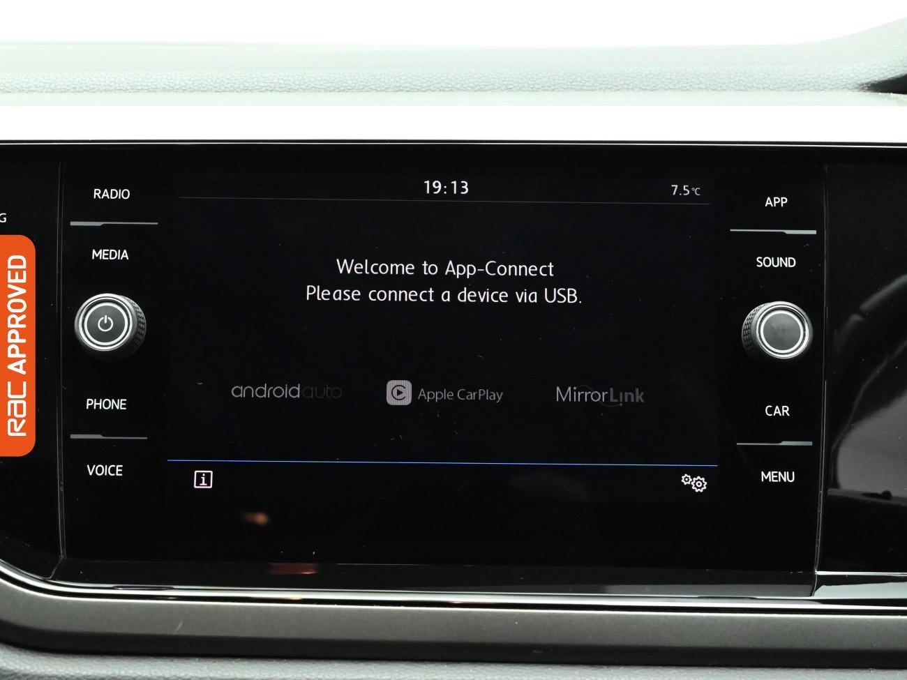 Used Volkswagen Polo 2018 for sale - 77483304: Photo 15