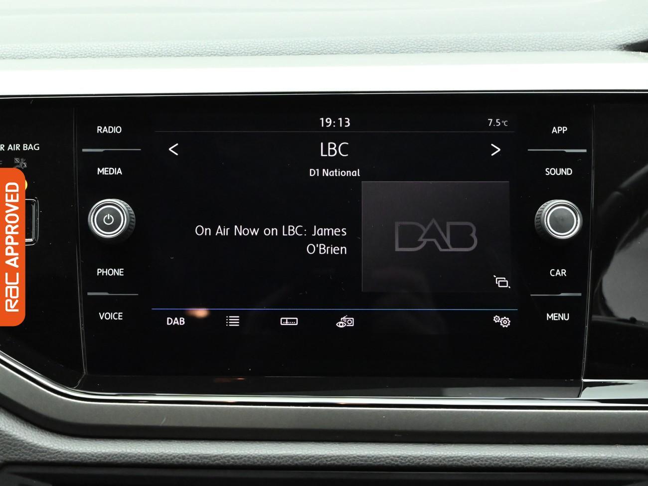 Used Volkswagen Polo 2018 for sale - 77483304: Photo 16