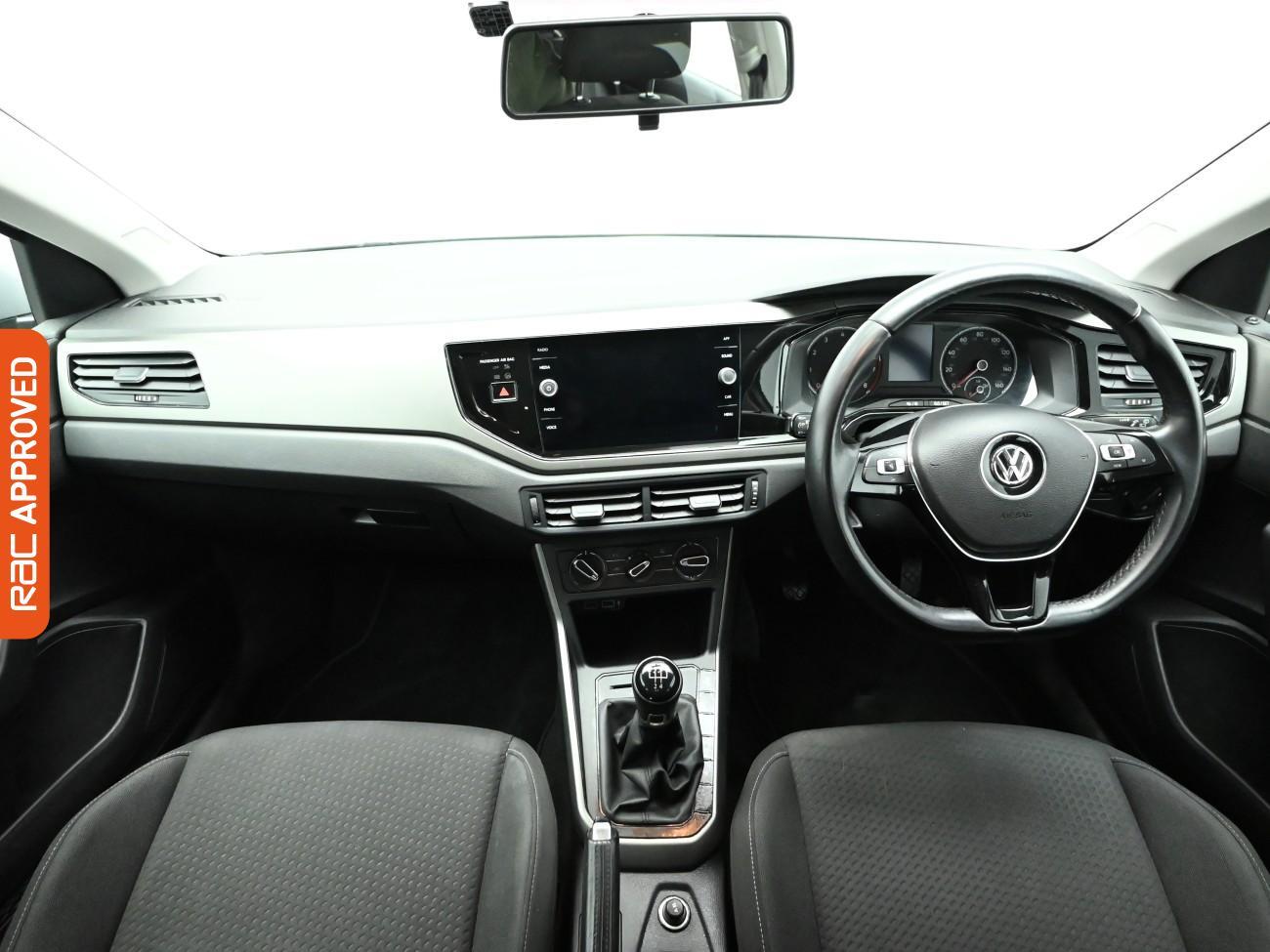 Used Volkswagen Polo 2018 for sale - 77483304: Photo 2