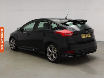 Used Ford Focus 2018 for sale - 75523304: Photo