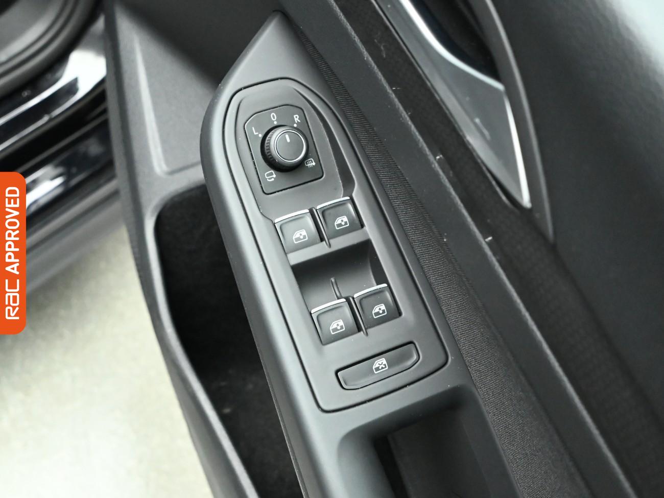 Used Volkswagen Golf 2022 for sale - 76649122: Photo 25