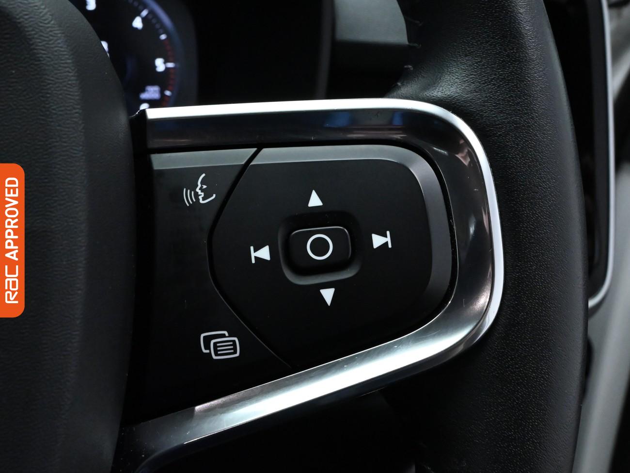 Used Volvo XC40 2020 for sale - 75898191: Photo 24