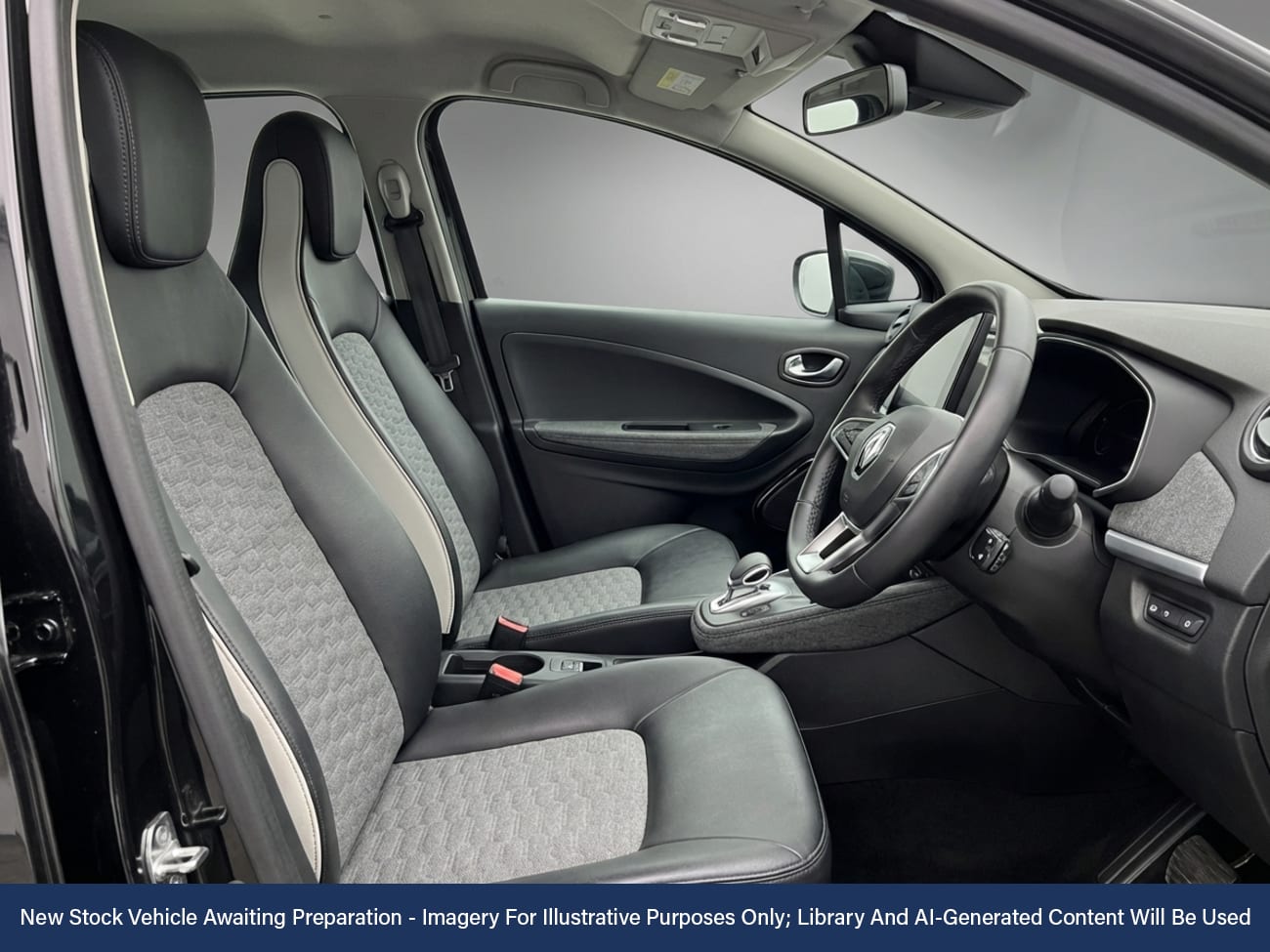 Used Renault Zoe 2020 for sale - 77540981: Photo 3