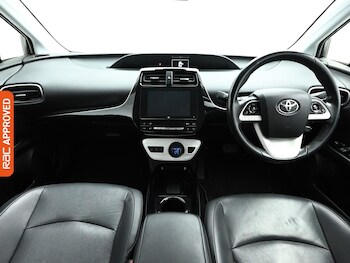 Used Toyota Prius 2018 for sale - 77849251: Photo