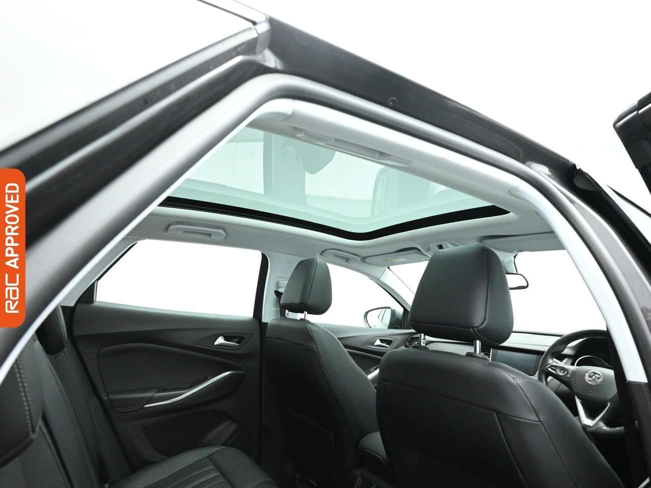 Used Vauxhall Grandland X 2018 for sale - 78105105: Photo 3