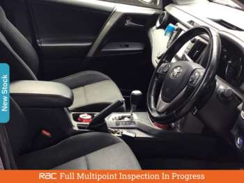 Used Toyota RAV4 2017 for sale - 75043290: Photo