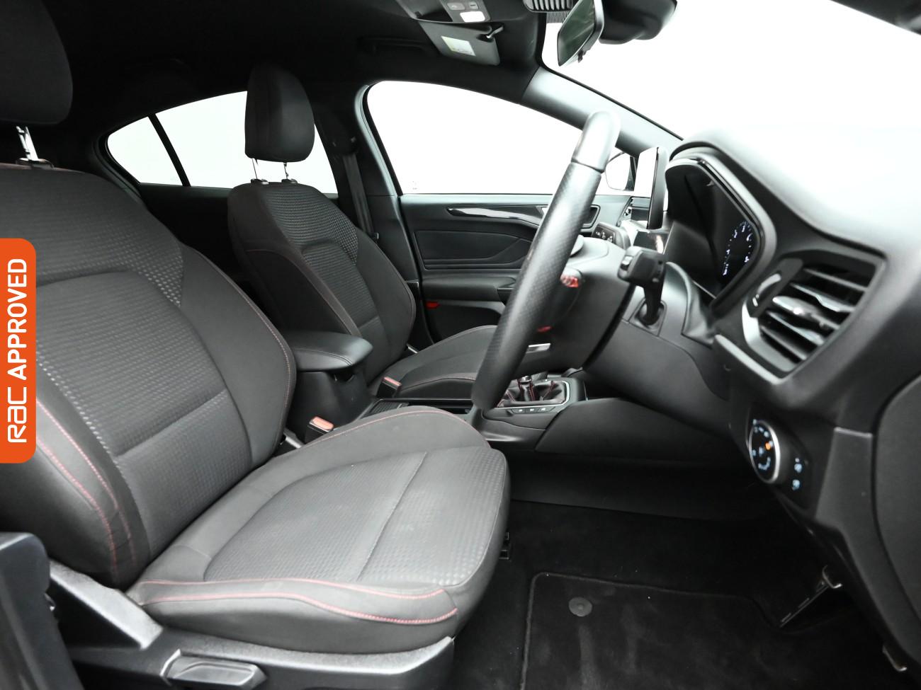 Used Ford Focus 2020 for sale - 77044408: Photo 12