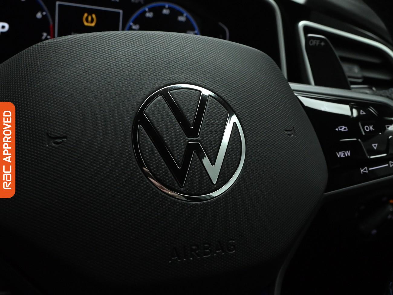 Used Volkswagen T-Roc 2023 for sale - 77340743: Photo 25