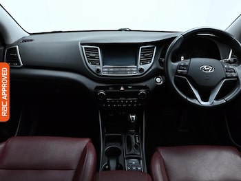 Used Hyundai TUCSON 2016 for sale - 76128540: Photo 2