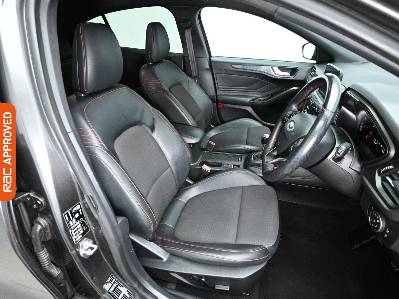 Used Ford Focus 2019 for sale - 77890610: Photo 12