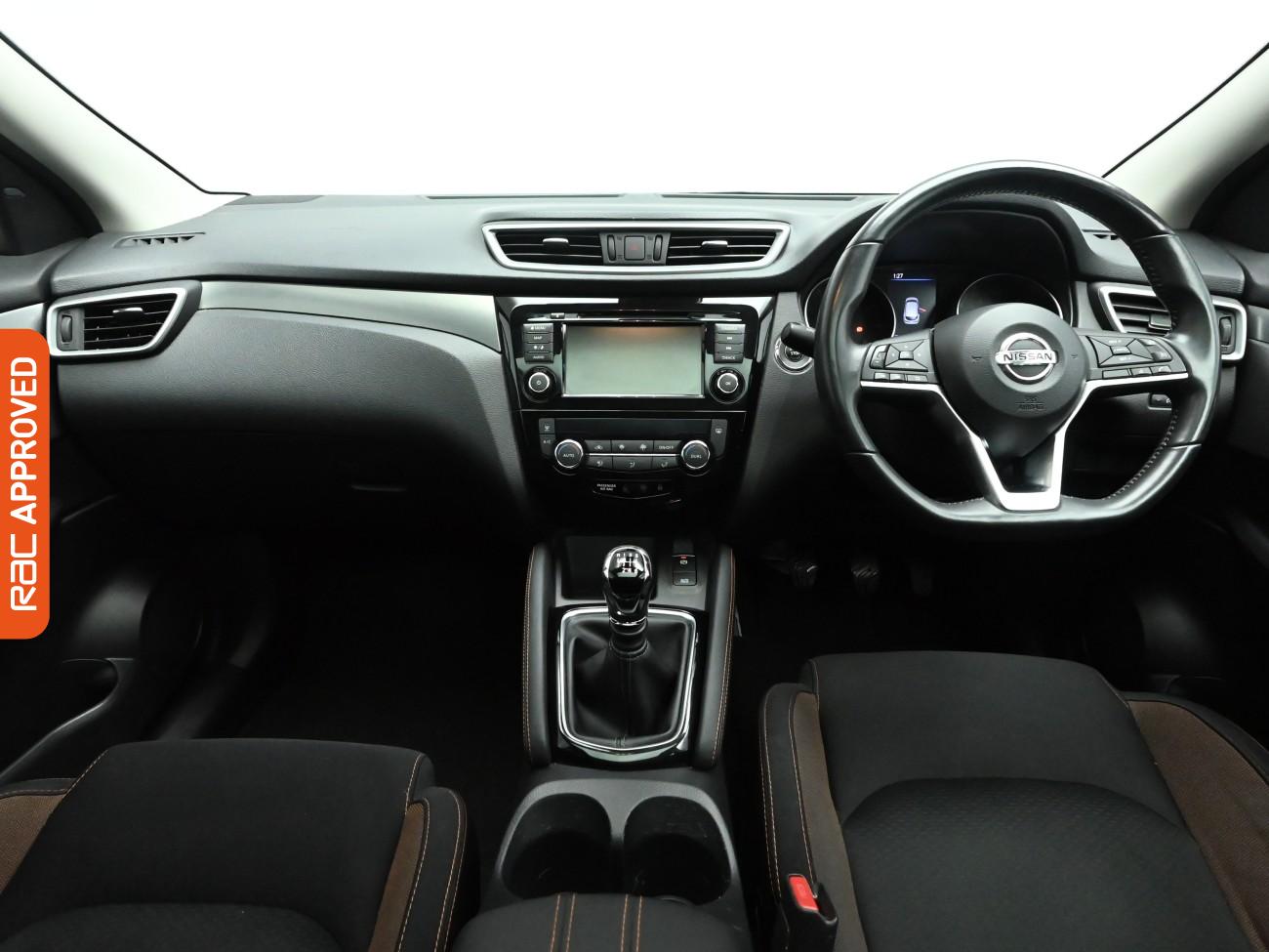 Used Nissan Qashqai 2019 for sale - 77324050: Photo 2