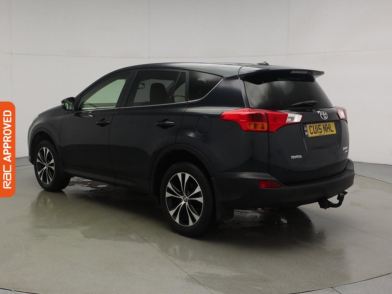 Used Toyota RAV4 2015 for sale - 76495384: Photo 4