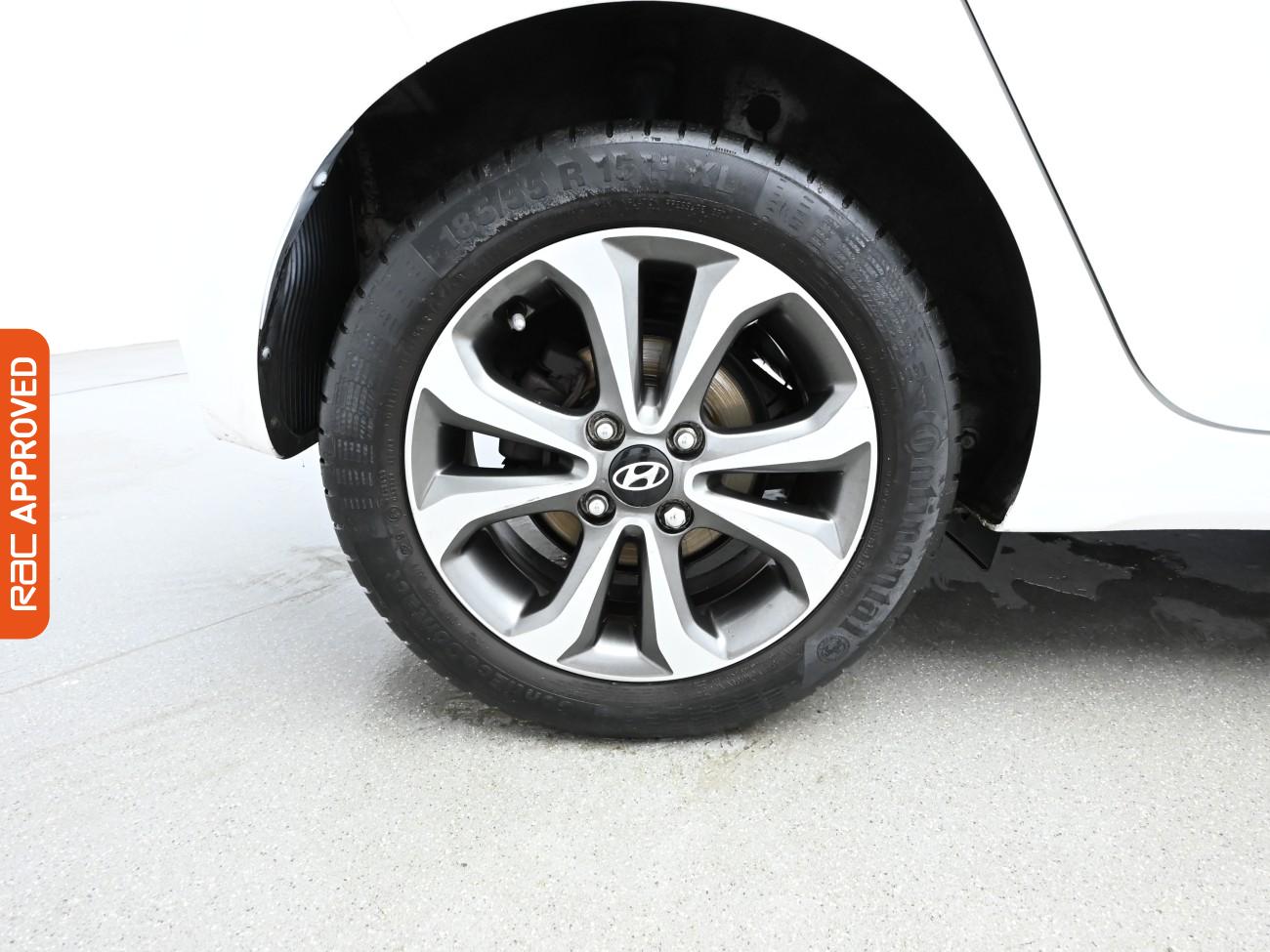 Used Hyundai i10 2020 for sale - 76288241: Photo 25