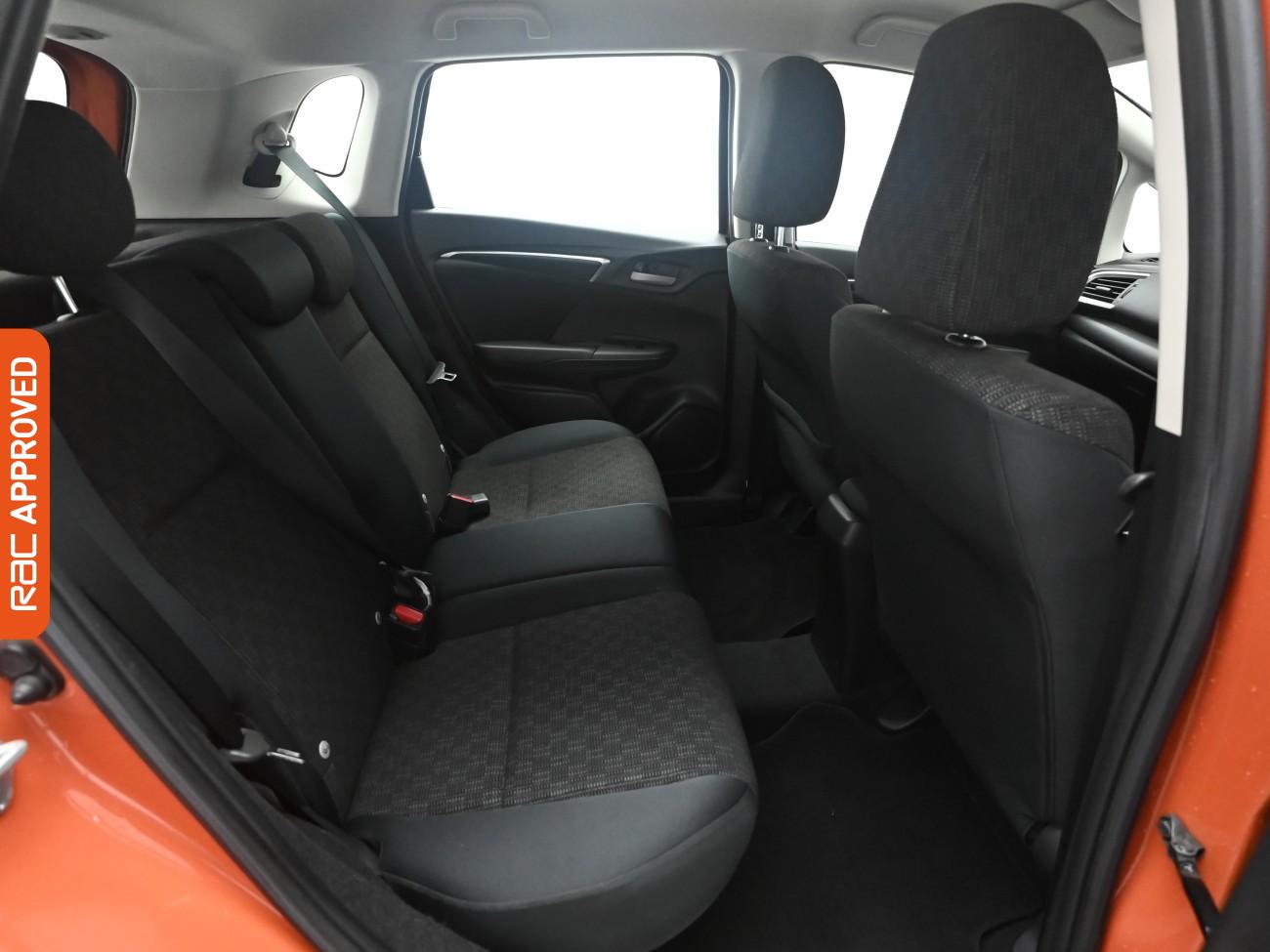 Used Honda Jazz 2017 for sale - 76961695: Photo 12