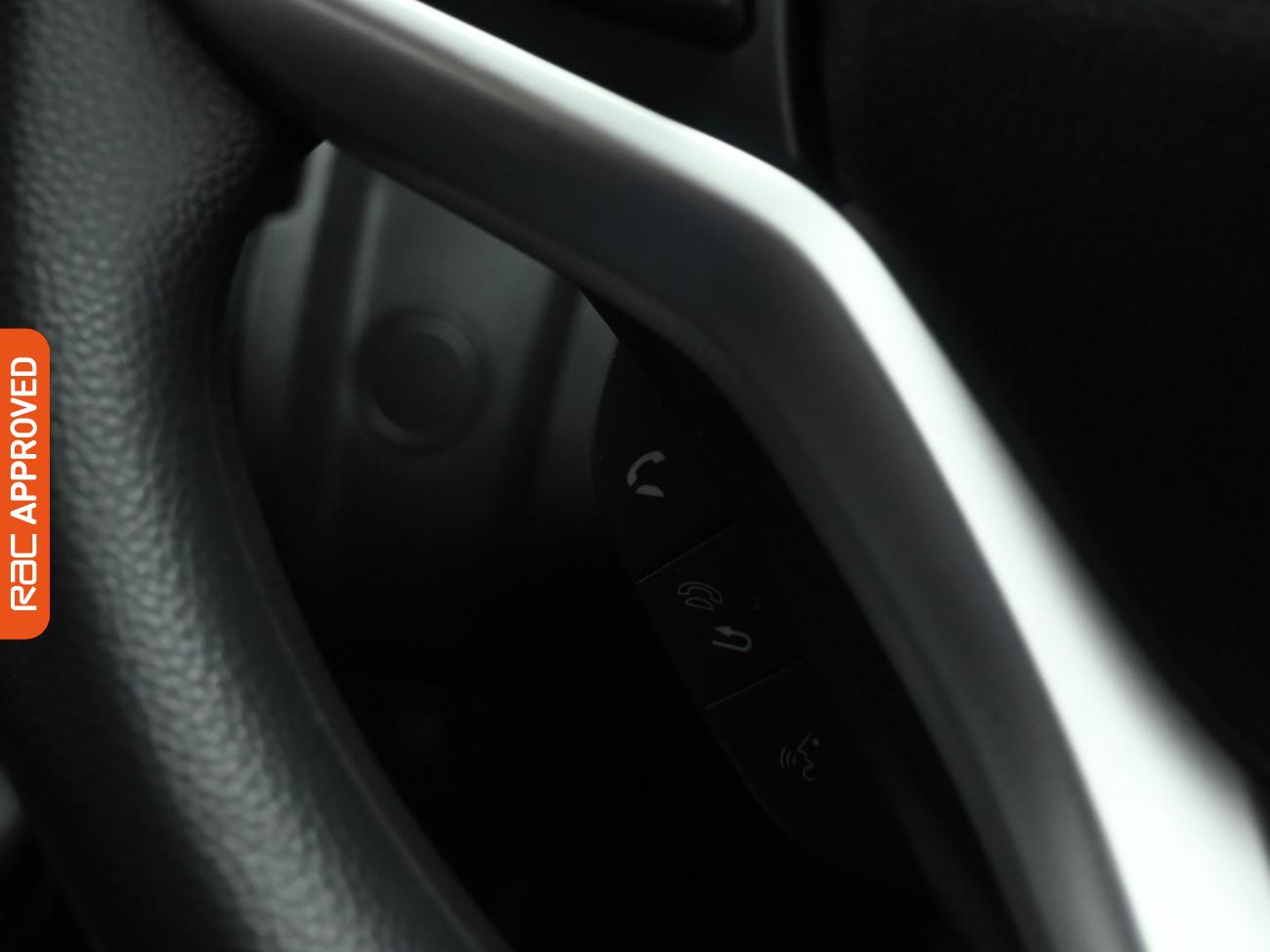 Used Honda Jazz 2017 for sale - 76961695: Photo 19