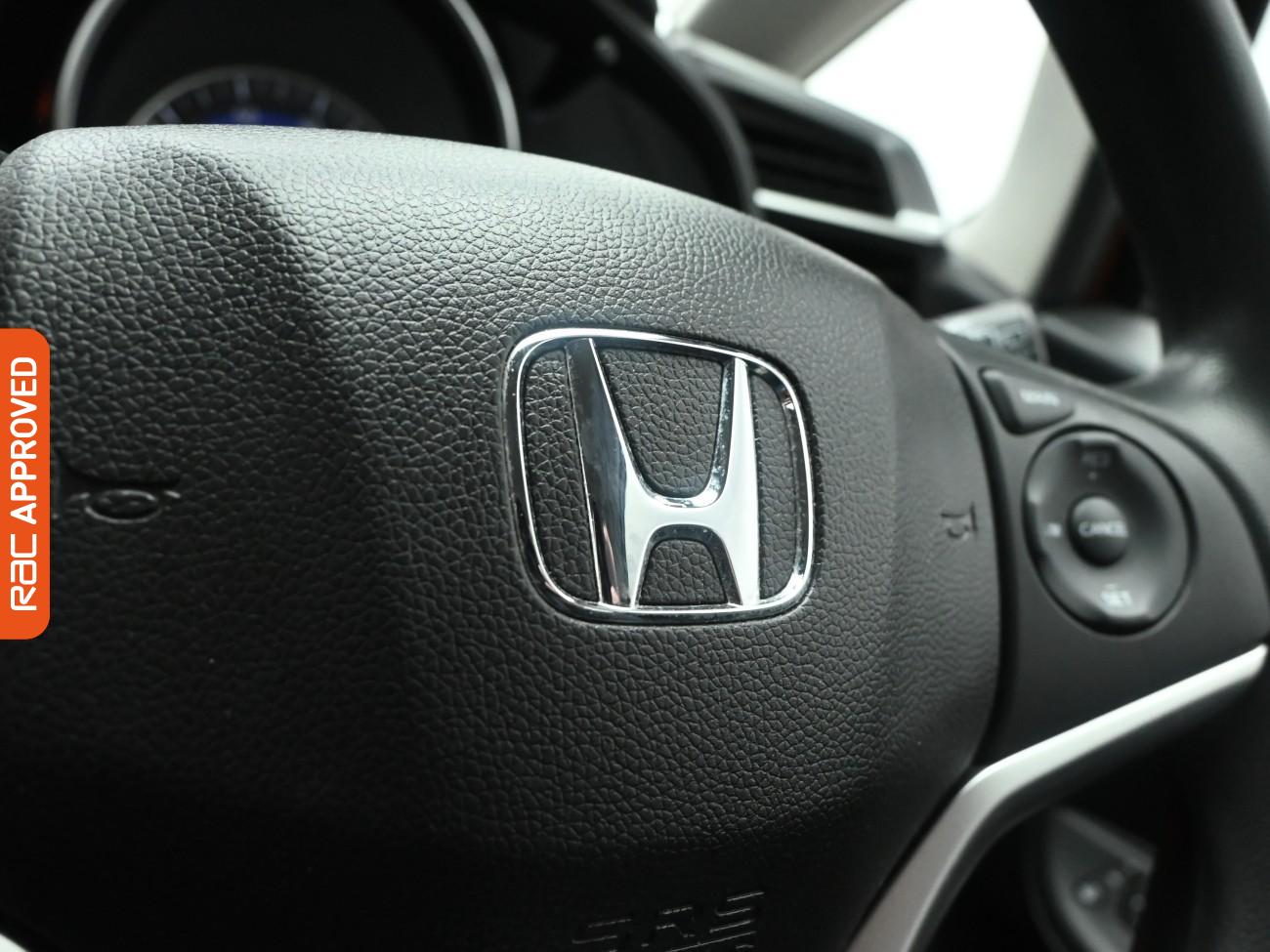 Used Honda Jazz 2017 for sale - 76961695: Photo 21