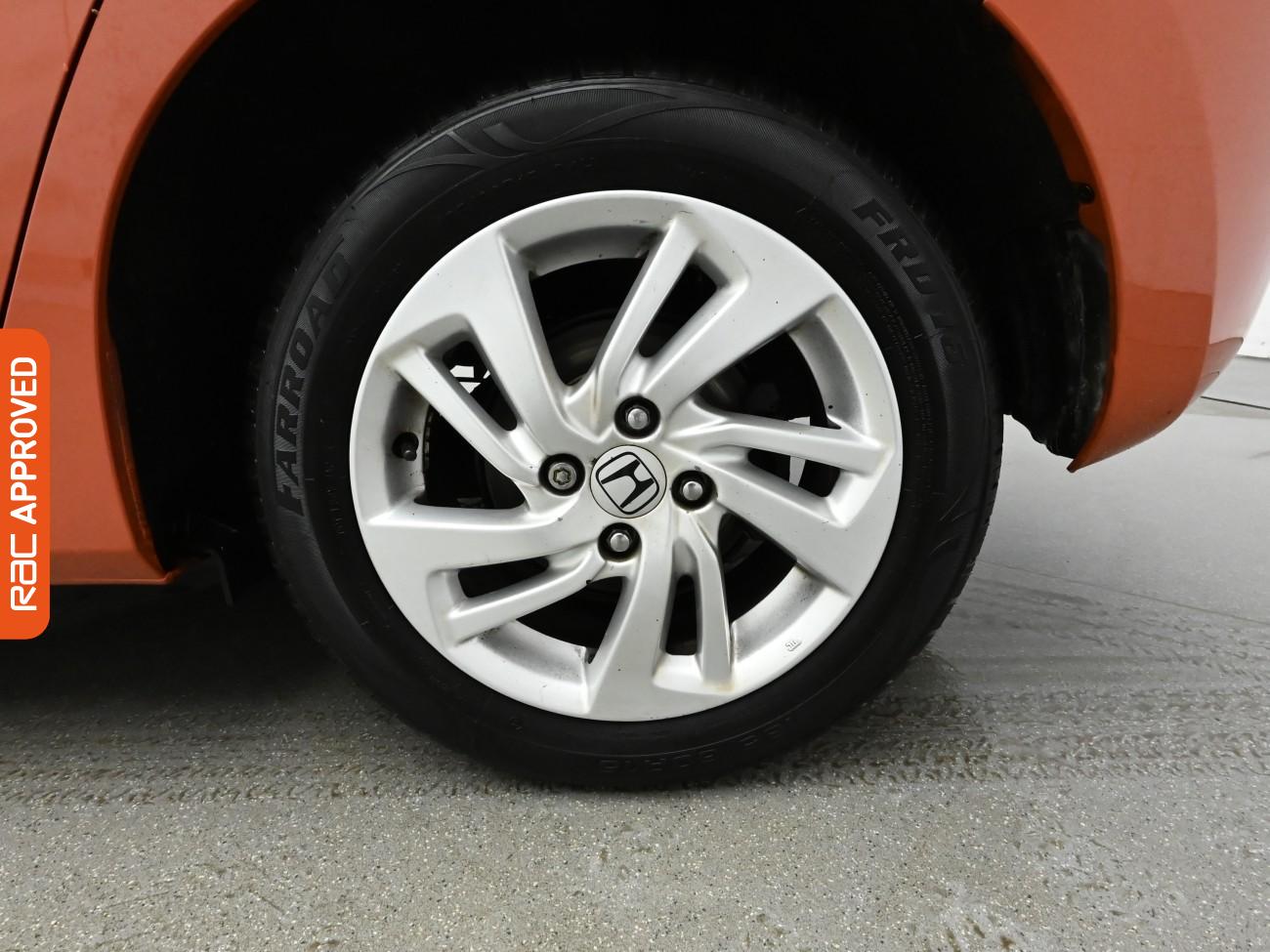 Used Honda Jazz 2017 for sale - 76961695: Photo 24