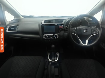 Used Honda Jazz 2017 for sale - 76961695: Photo
