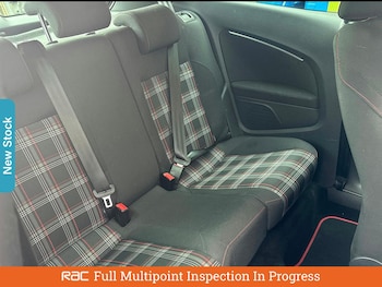 Used Volkswagen Polo 2017 for sale - 75662644: Photo
