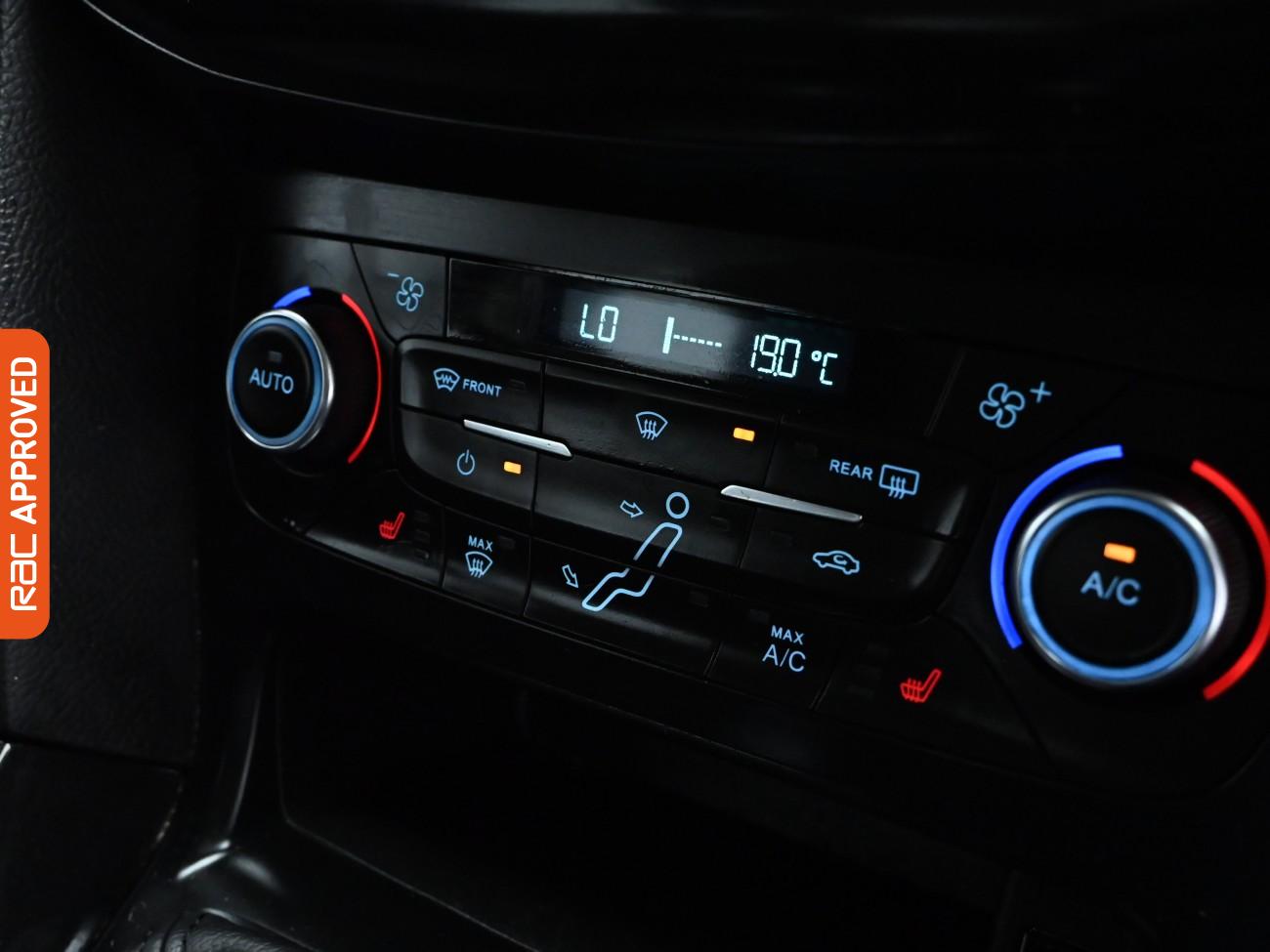 Used Ford Focus 2017 for sale - 76115221: Photo 14