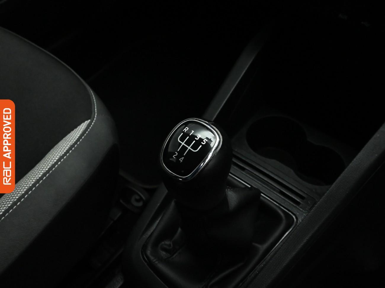 Used Skoda Fabia 2018 for sale - 77236085: Photo 18