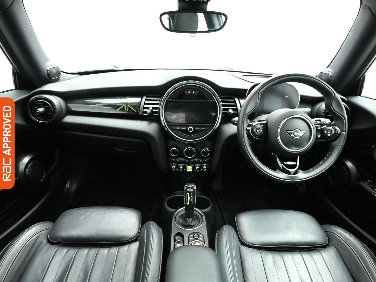 Used MINI Hatch 2021 for sale - 77147512: Photo 2