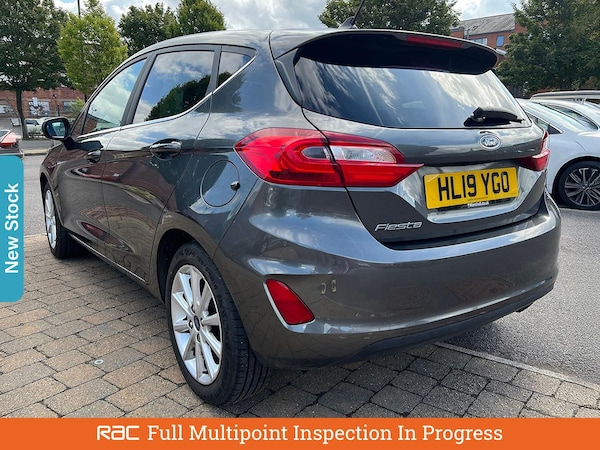Used Ford Fiesta 2019 for sale - 76113735: Photo 2