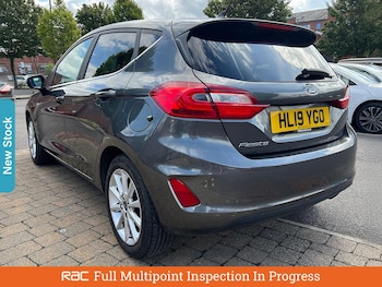 Used Ford Fiesta 2019 for sale - 76113735: Photo 2