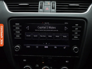 Used Skoda Octavia 2019 for sale - 78359329: Photo