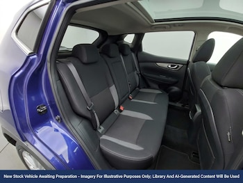 Used Nissan Qashqai 2018 for sale - 77361792: Photo