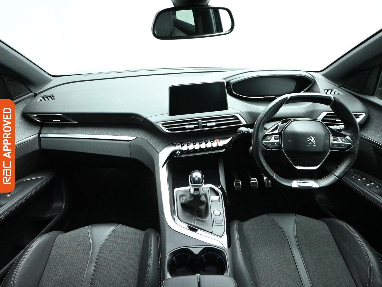 Used Peugeot 3008 2019 for sale - 77935773: Photo 2