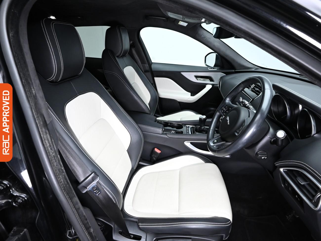 Used Jaguar F-Pace 2025 for sale - 75746476: Photo 12
