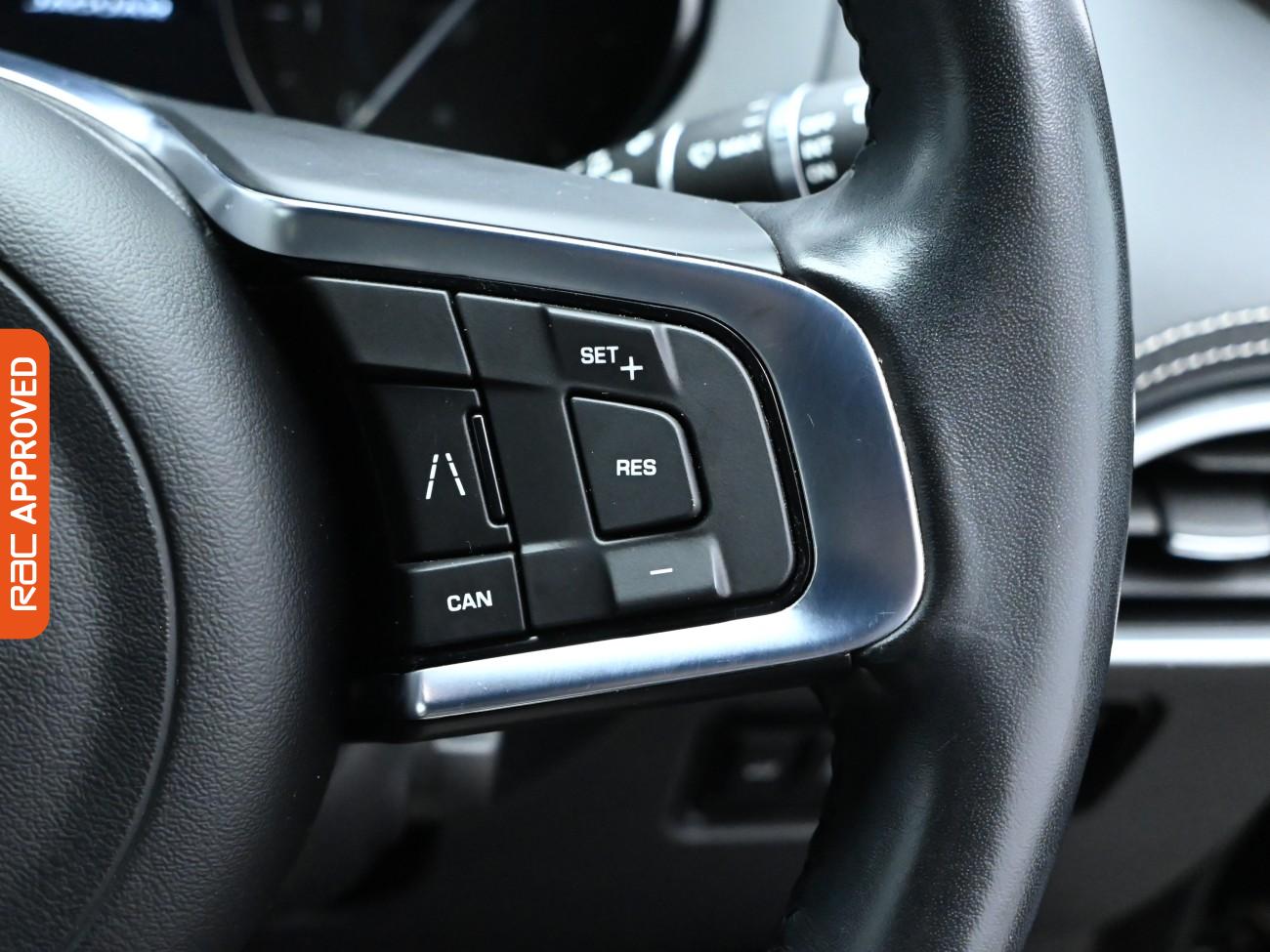 Used Jaguar F-Pace 2025 for sale - 75746476: Photo 23