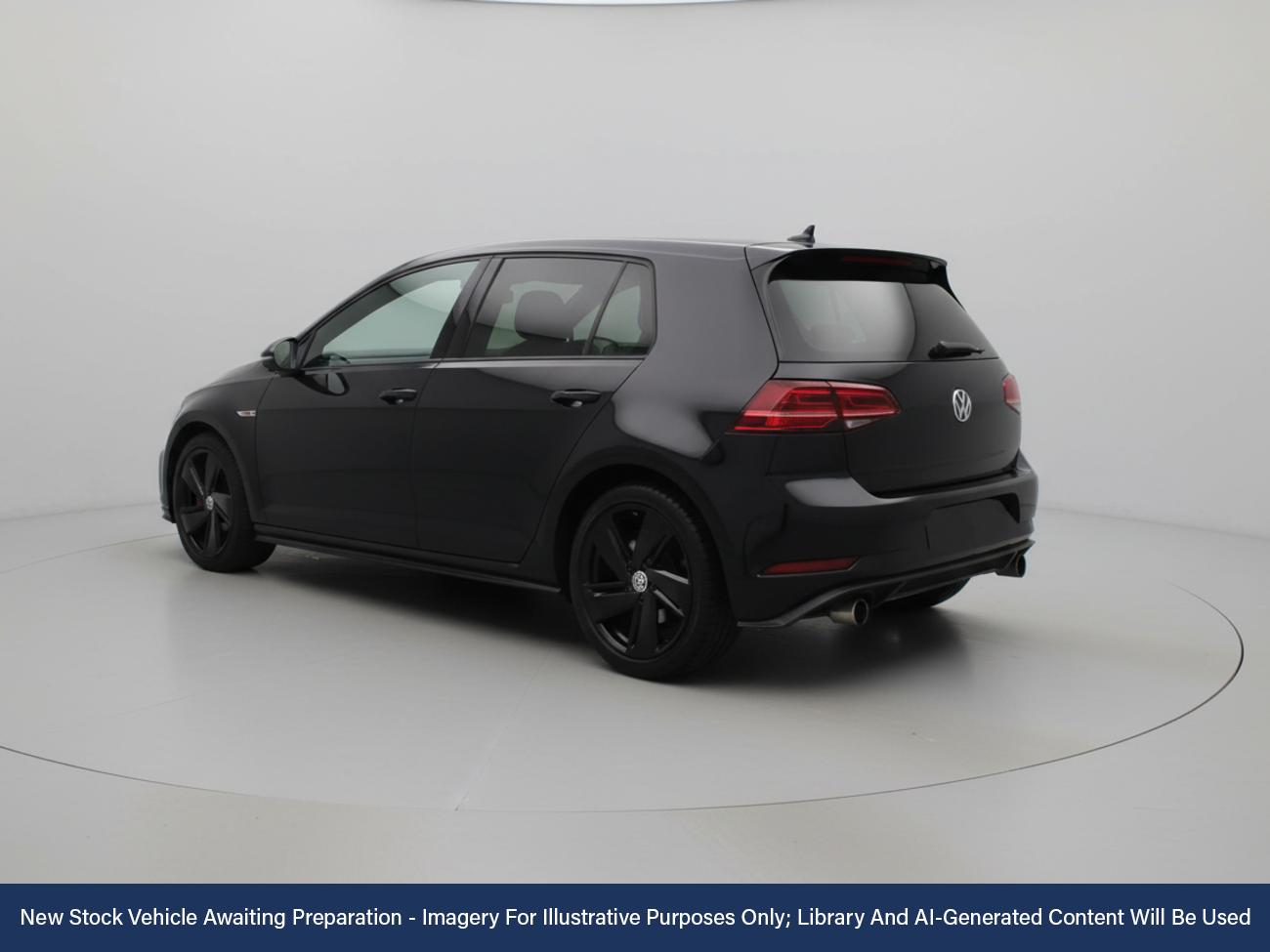 Used Volkswagen Golf 2018 for sale - 76705559: Photo 2