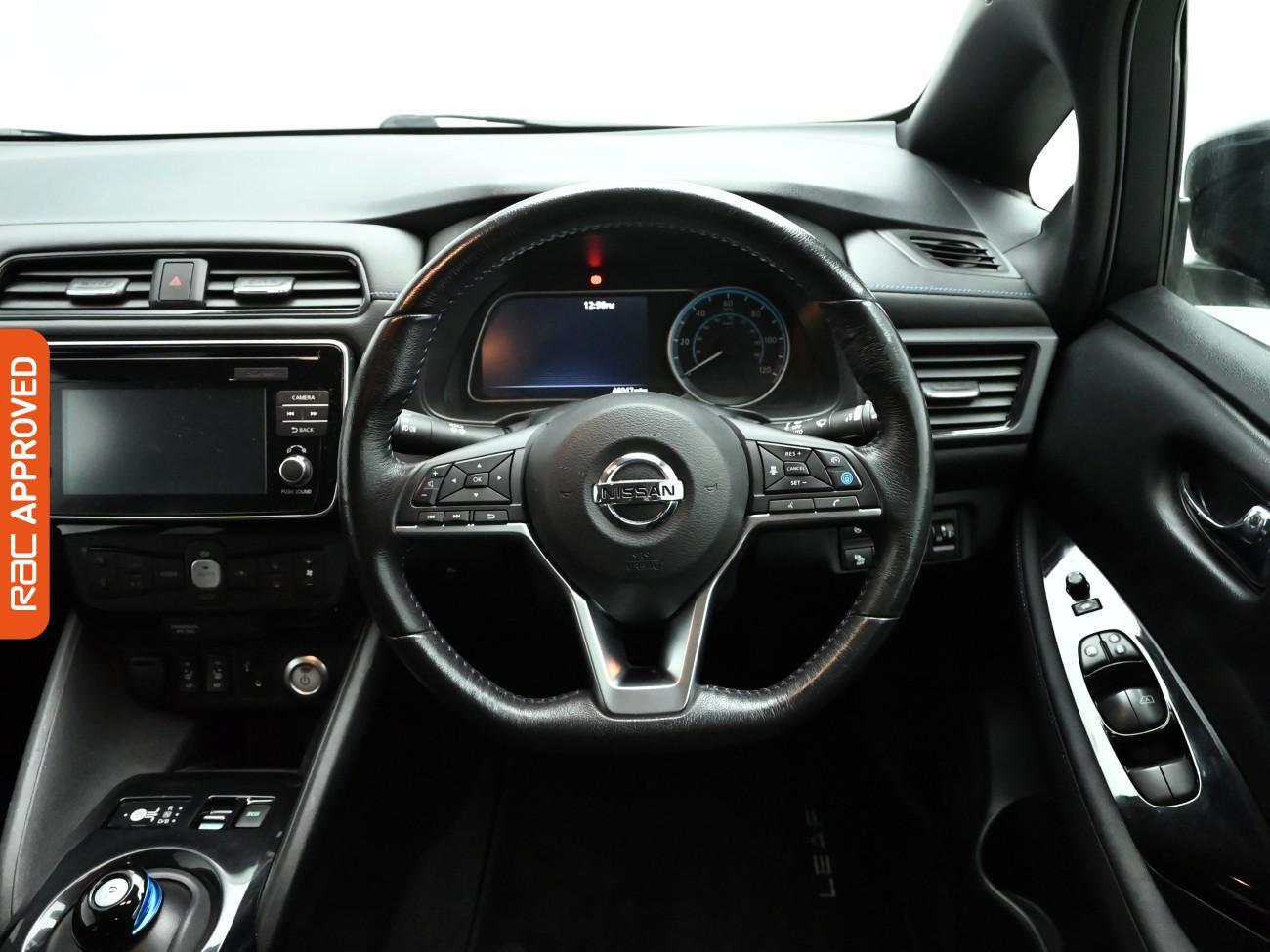 Used Nissan Leaf 2018 for sale - 77147517: Photo 11