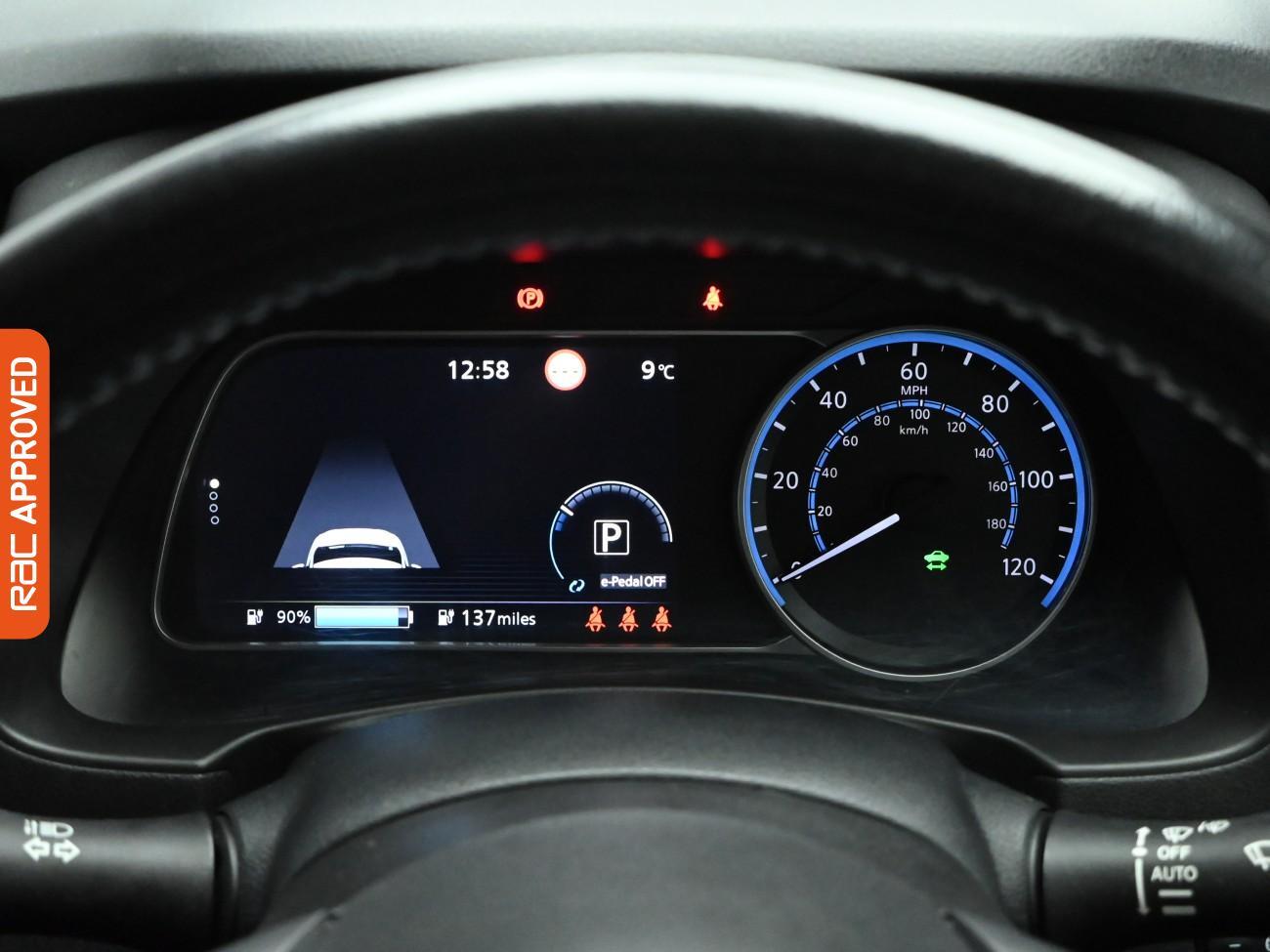 Used Nissan Leaf 2018 for sale - 77147517: Photo 13