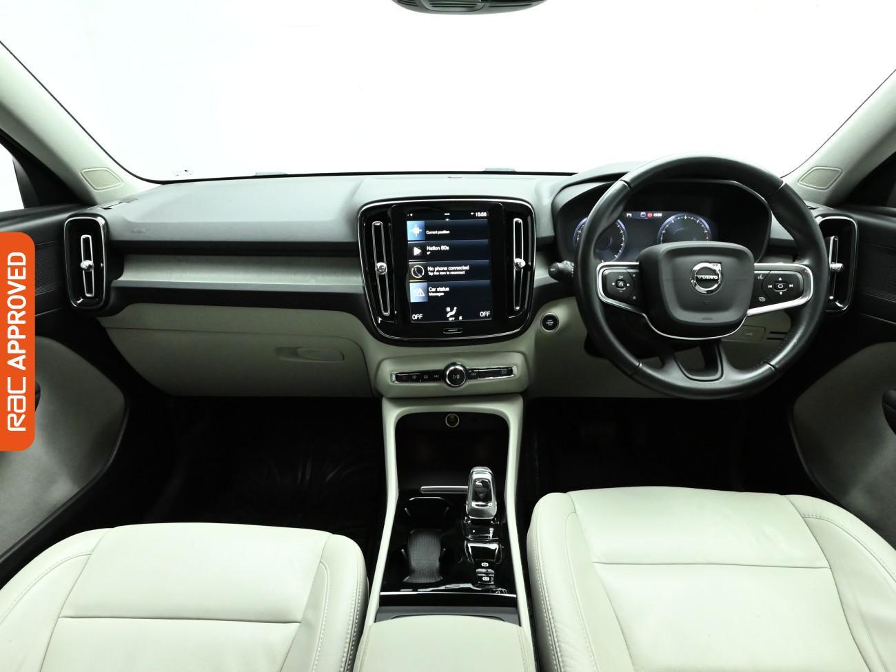 Used Volvo XC40 2021 for sale - 77236078: Photo 2