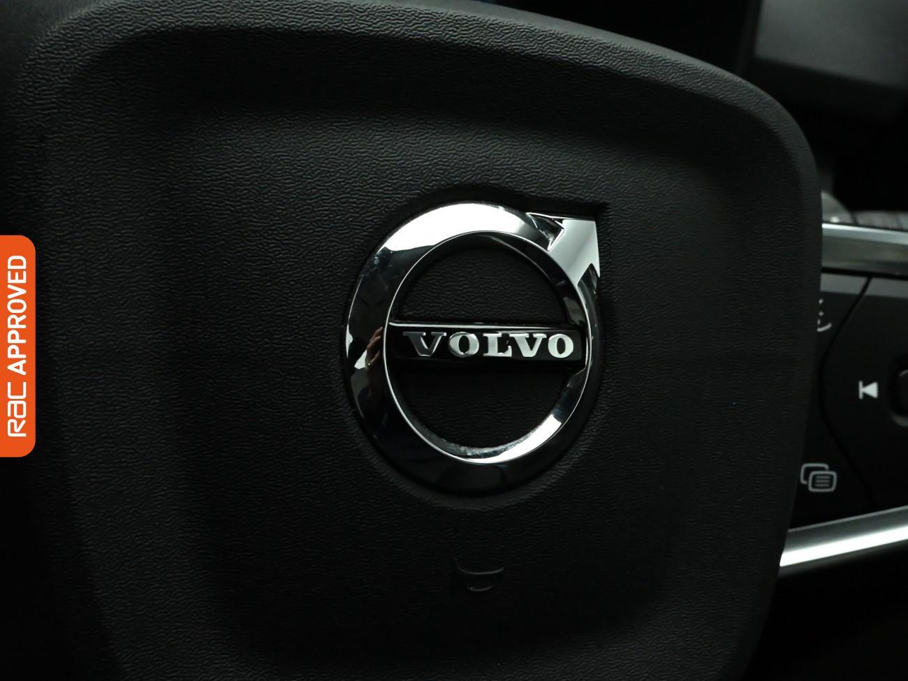 Used Volvo XC40 2021 for sale - 77236078: Photo 23