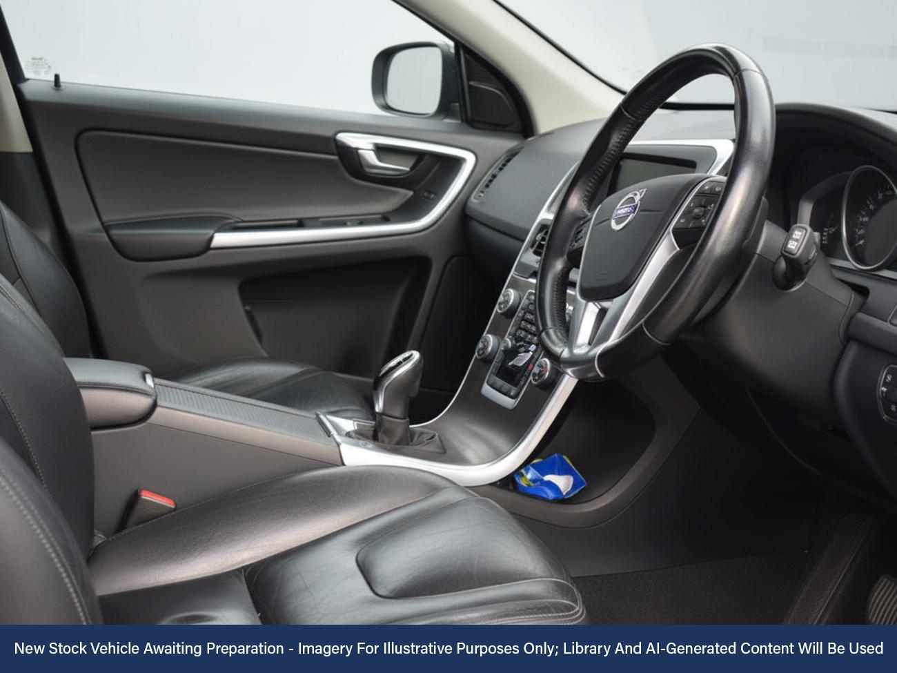 Used Volvo XC60 2015 for sale - 76462233: Photo 3