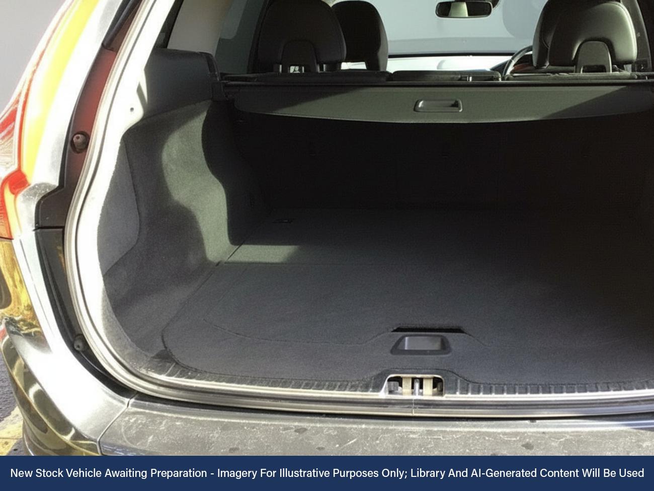 Used Volvo XC60 2015 for sale - 76462233: Photo 5