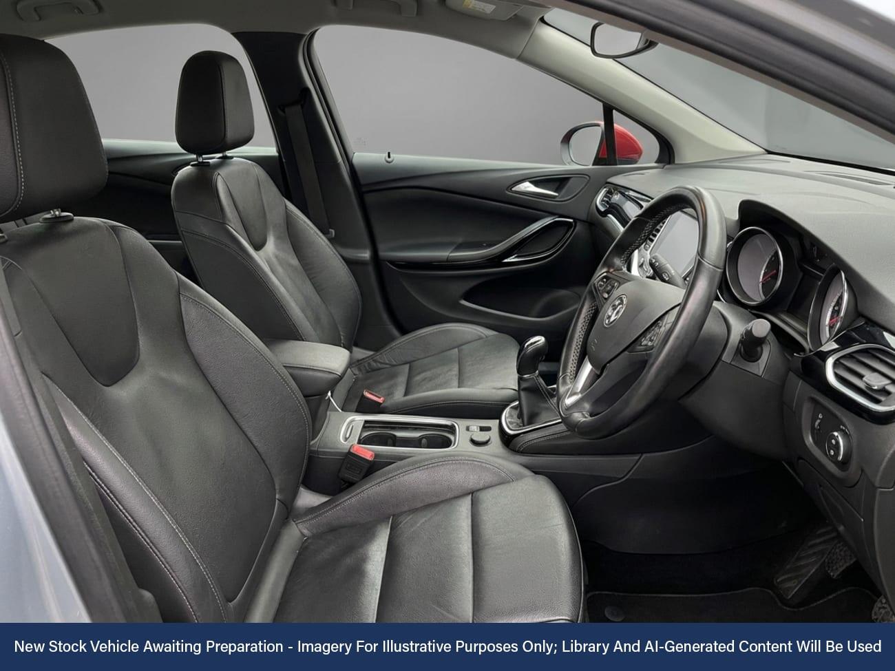 Used Vauxhall Astra 2017 for sale - 77286940: Photo 3