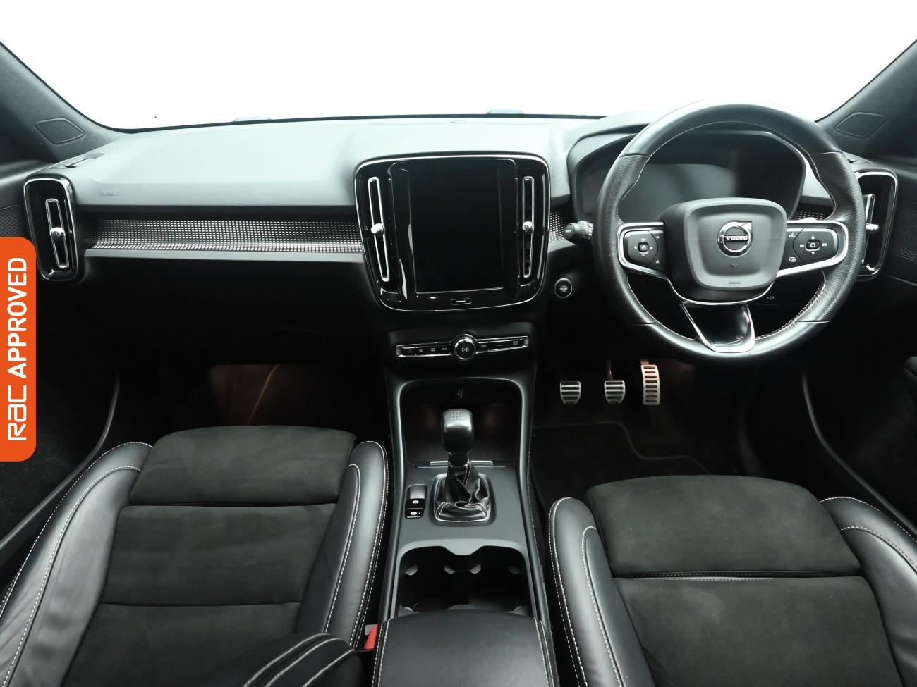 Used Volvo XC40 2021 for sale - 76736014: Photo 2