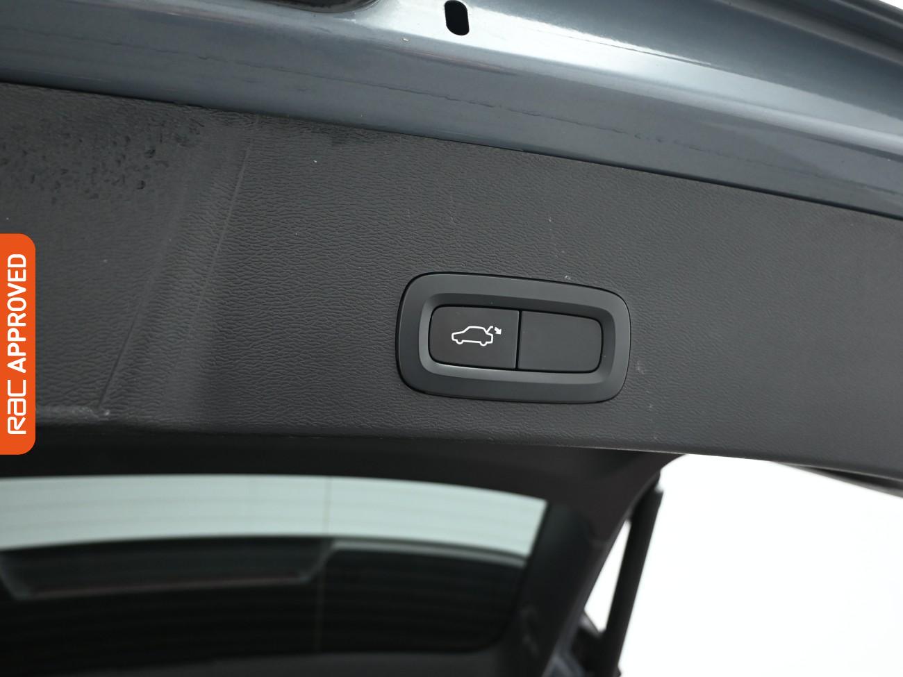 Used Volvo XC40 2021 for sale - 76736014: Photo 27