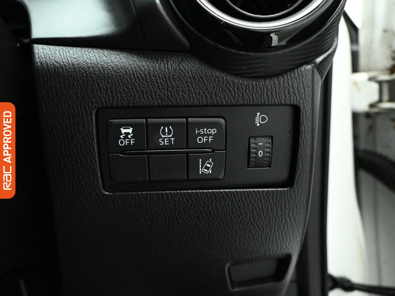 Used Mazda Mazda2 2016 for sale - 77899322: Photo 19