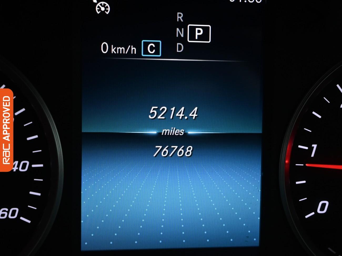 Used Mercedes-Benz C Class 2019 for sale - 77106932: Photo 11